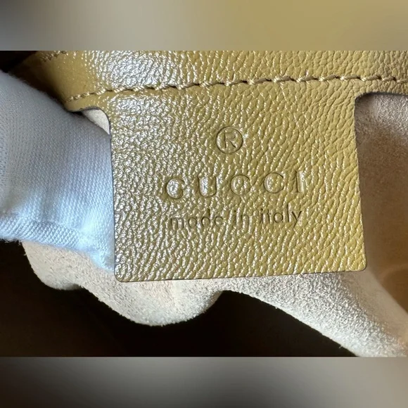 SOLD-GUCCI Dahlia Marmont Sherry line Medium Dahlia tote Beige/Tan - Picture 13 of 16